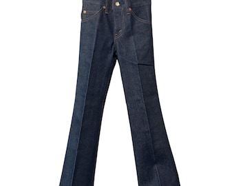 Äkta vintage 1977 Levi's deadstock 345 0217 Bell Bottoms jeans Nya utan etiketter Orange flik 269 fabrikskod Barnstorlek 7 bomull