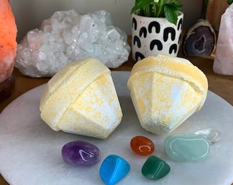 Mystery Gemstone Bath Bomb Scented Natural Skincare Gift Ideas For All Ages Gemstone Friendship Gifts Bath Bombs For Sale