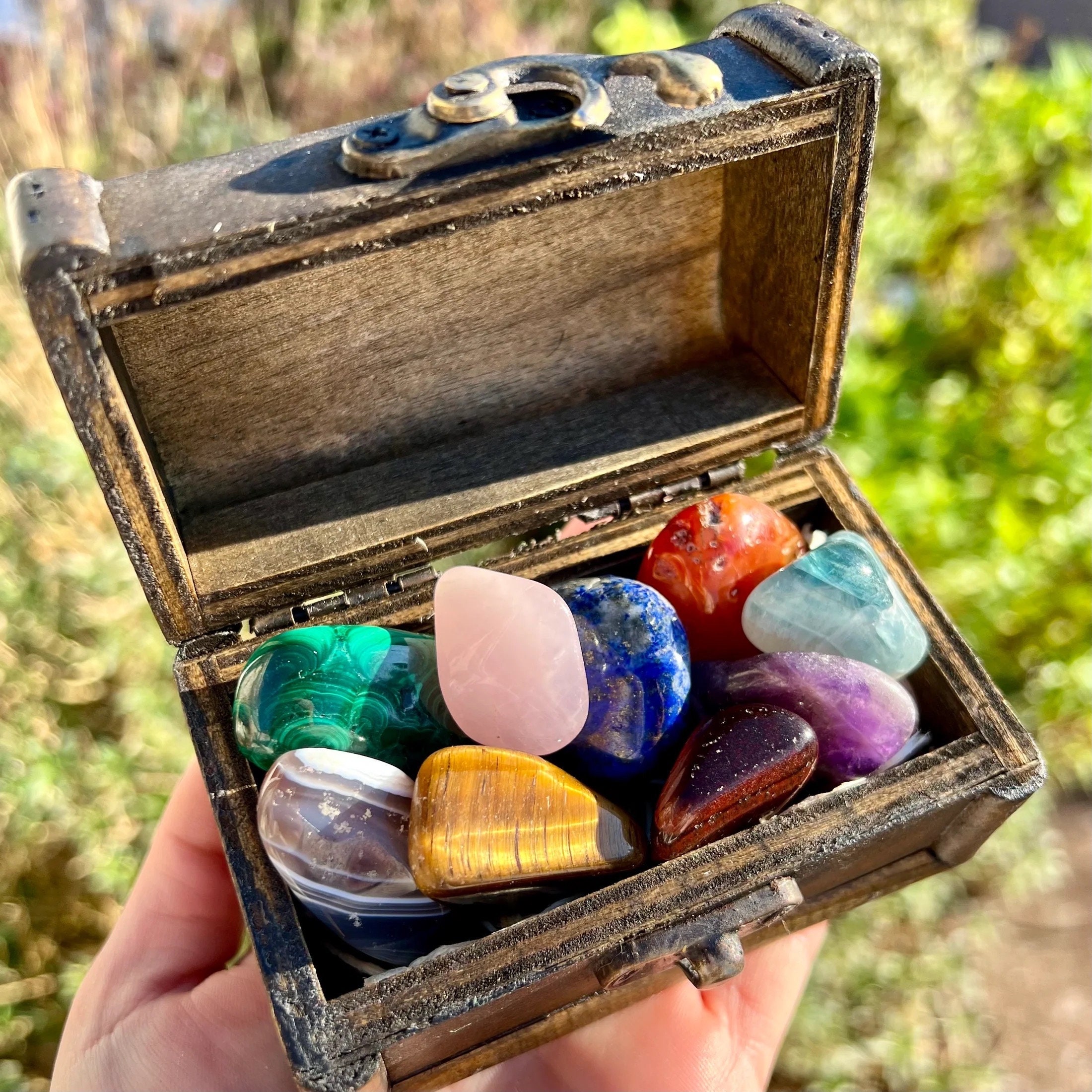 Crystal Treasure Chest Natural Gemstone Tumblestones Healing 