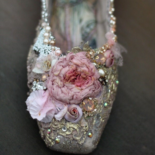 embellished heel shoes