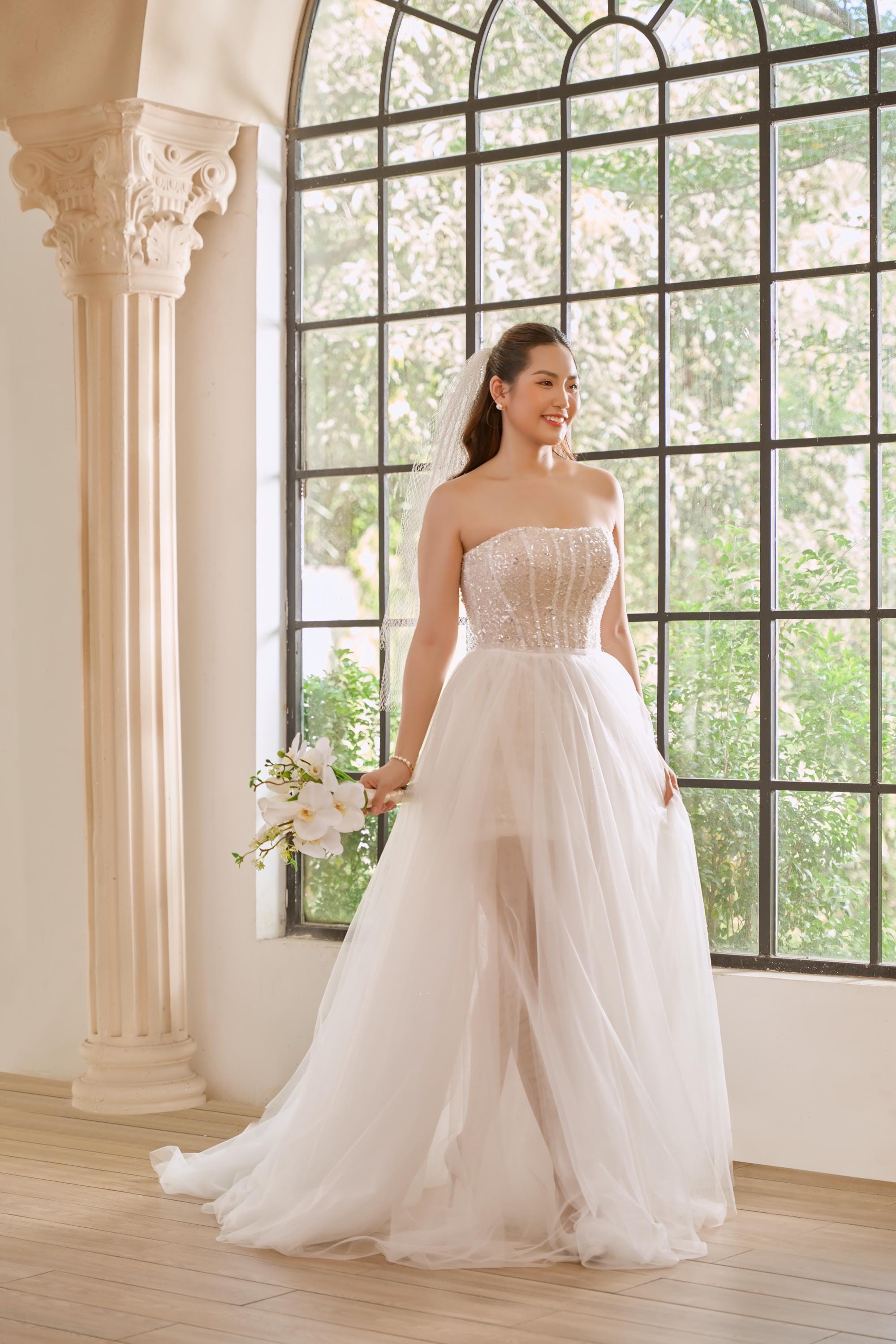 2 in 1 wedding dress detachable skirt 2-in-1 Beaded Floral Lace Mermaid Wedding Dress Beige Nude main image 1