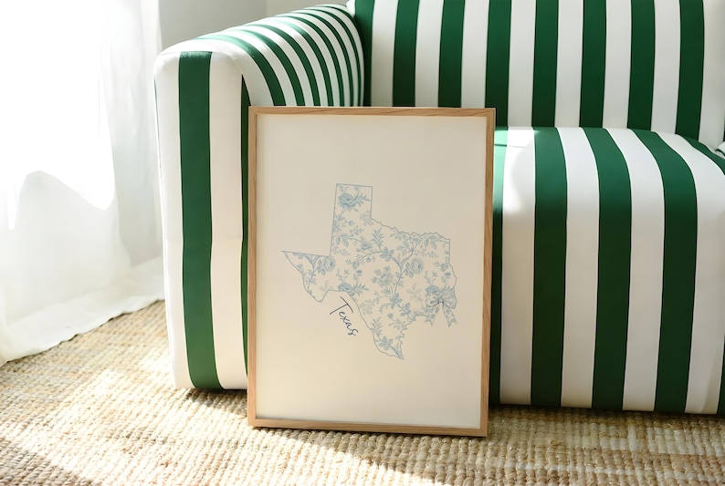 Design the ultimate aesthetic teen girl bedroom by styling this personalized college dorm wall art set of three. This blue preppy digital download features a custom university poster, a classic floral initial, and an elegant state map print. Seamlessly matching the highly trending grandmillennial and coastal granddaughter interior design aesthetics. This printable graduation gift delivers immense emotional utility, providing a bright and uniquely customized personality to any modern apartment.