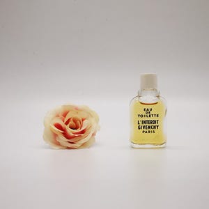 L&#39;interdit Givenchy MINIATURE fragrance 3ml / 0.10 fl.oz. Splash, not spray. Collectible. **VINTAGE!**