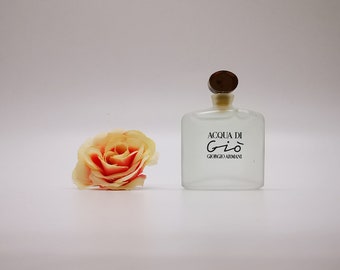 Acqua di Gio Armani (1995) MINIATURE perfume. Eau de Toilette. 5ml / 0.17 fl.oz. Rare discontinued perfume. Hard to find. *No Box*