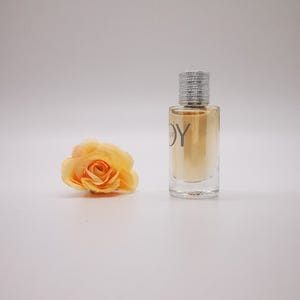 CD &quot;Joy&quot; MINIATURE perfume for her 5 ml /0.16 fl. oz. Collectible. EDP. Splash, not spray. No Box. ***Collectible***