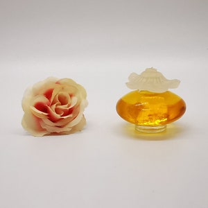 Nina Ricci Fleur de Fleurs (1982) MINIATUROWE perfumy. 6 ml / 0,20 uncji Spryskaj, a nie spryskaj. Brak pudełka! ***Klasyczny***