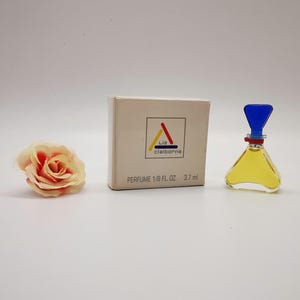 Liz Claiborne (1993) MINIATURE perfume for her. 3.7ml / 0.12 fl.oz. EDT. Splash, not spray. Vintage.