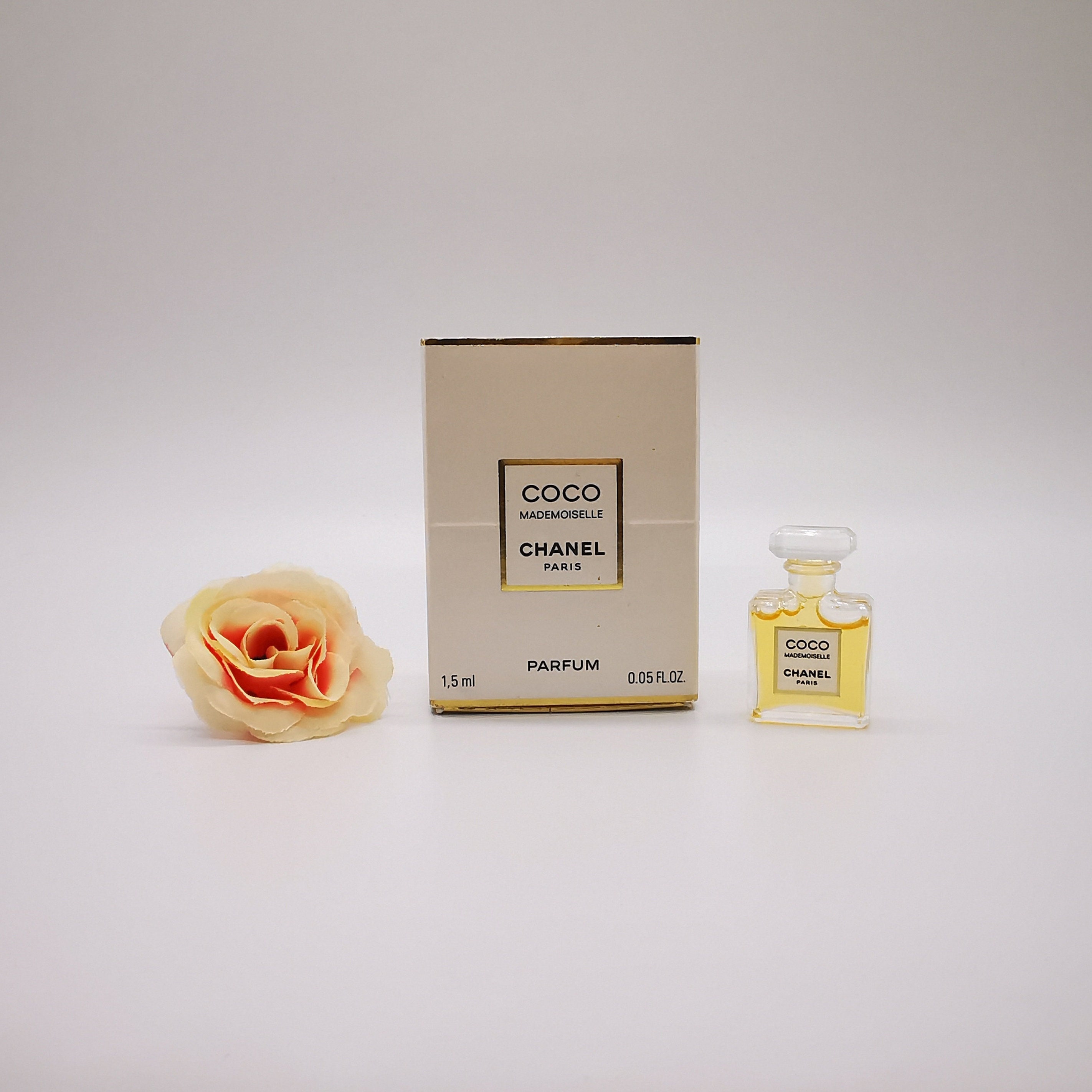 Chanel Coco Mademoiselle MINIATURE perfume. 1.5ml / 0.05 fl.oz. PARFUM.  Splash, NOT spray. Perfect gift for her.