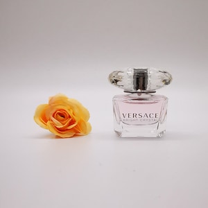 Perfume en miniatura Bright Crystal (década de 2000). 5 ml / 0.16 fl. oz. EDT. Coleccionable. No espray, no spray.