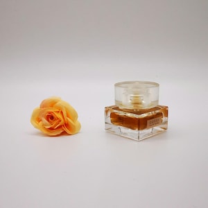 Eau de Parfum (2002) MINIATURE perfume for her. 5ml / 0.16 fl.oz. PARFUM. Splash, NOT spray.  ***Ultra rare vintage!***