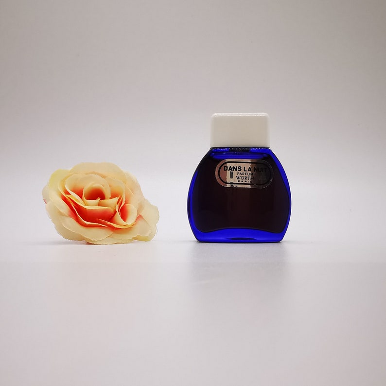 Worth Dans la Nuit 1985. 5ml / 0.16 fl.oz. MINIATURE perfume. PURE PARFUM. Splash, not spray. Ultra rare vintage image 2