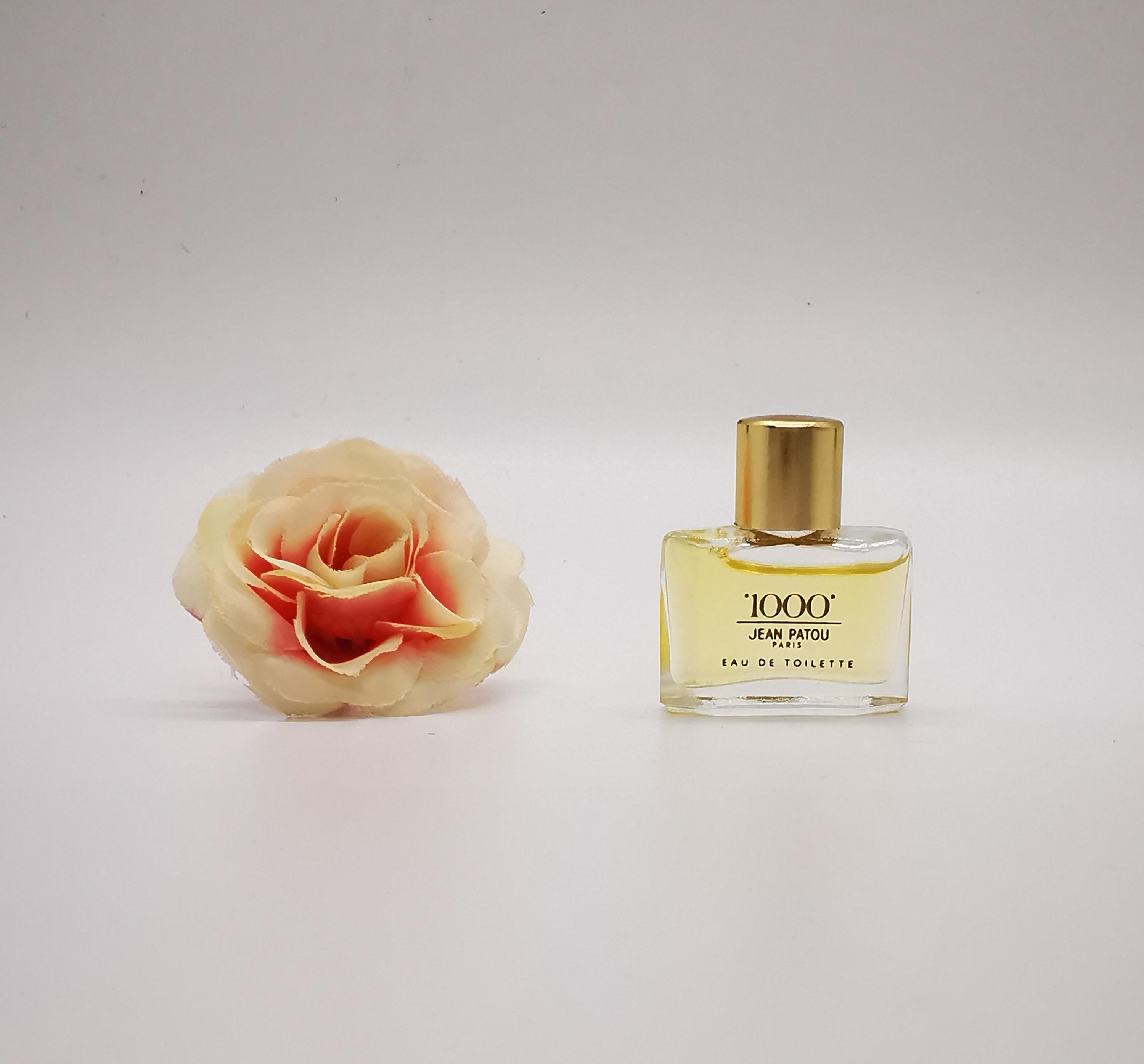 【希少品】 ジャンパトゥ1000  翡翠(宝石）ボトル 7ml 香水 希少品】 ジャンパトゥ1000 翡翠(宝石）ボトル 7ml 香水 希少品