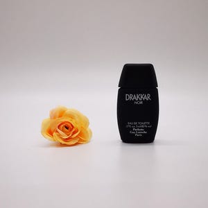 Drakkar Noir by Guy Laroche (1982) MINIATURE perfume for him. 5ml / 0.16 fl. oz. EDT. Splash, NOT spray.  Collectible. *No Box*