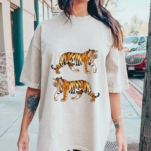 Tiger T-shirt, Tiger Graphic Tee, Tiger Tee Boho Shirt, Celestial, Vintage -shirt, Unisex Tee, Comfort Colors T-shirt,, Mother&#39;s Day Gift