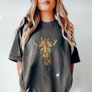 Embroidered Giraffe Shirt, Watercolor Giraffe Shirt, Boho Jungle, Gift for Giraffe Lover, Giraffe Gift,Embroidery Giraffe Shirt