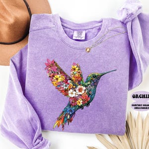 Comfort Colors®  Floral Hummingbird Shirt, Animal Lover Tee, Bird Sweatshirt, Trendy Tee,Bird Lover T-Shirt, Spring Birds, Flower Sweatshirt