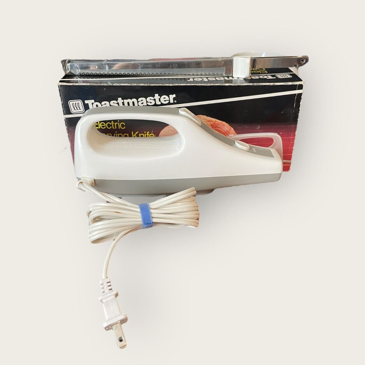 Vintage Toastmaster Electric Carving Knife Model 6110 Lightly Used