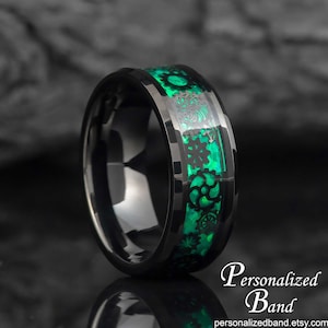 Black and Green Gear Wheel Tungsten Wedding Ring for Men, Steampunk Mechanical Gear over Green Carbon Fiber Inlay Tungsten Wedding Band