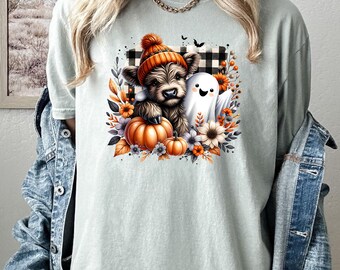 Comfort Colors Highland Cow Ghost Shirt, Cute Fall Pumpkin Ghost Tee, Autumn Floral Spooky T-shirt, Halloween Cow Shirt, Gift For Her