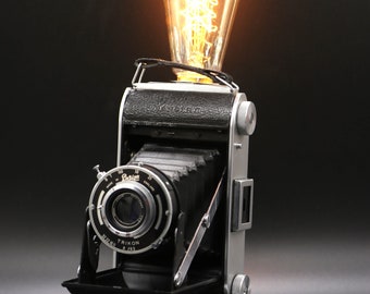 Ensign Ranger II vintage camera lamp