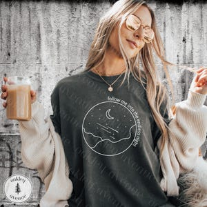 LH, Följ mig in i den ändlösa natten, Comfort Colors, Bandtröja, Bandtröja, Indierock, Huron Merch, Meet Me in the Woods-turnén 2025-konsert