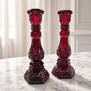 Vintage Avon 1876 Cape Cod Ruby Red Candlesticks Pair – Removable Tops Cologne Bottles – 70s Roman Rosette Pressed Glass – Original Labels