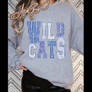 Wildcats Distressed Gingham Print Sweatshirt , Kentucky, Kentucky Kids Shirts, Wildcats Shirt, Womens Kentucky Sweatshirt, Gifts for Her
