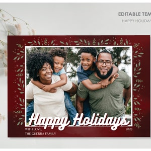 Tarjeta roja de Felices Fiestas, elegante tarjeta de felicitación, tarjeta festiva, añadir foto, tarjeta de felicitación con plantas de invierno, plantilla de descarga instantánea