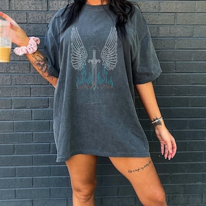 Throne of Glass Shirt -OFFICIALLY LICENSED- sjm Shirt, Throne of Glass Art, Shirts that go hard, Kingdom of Ash Shirt, throne of glass
