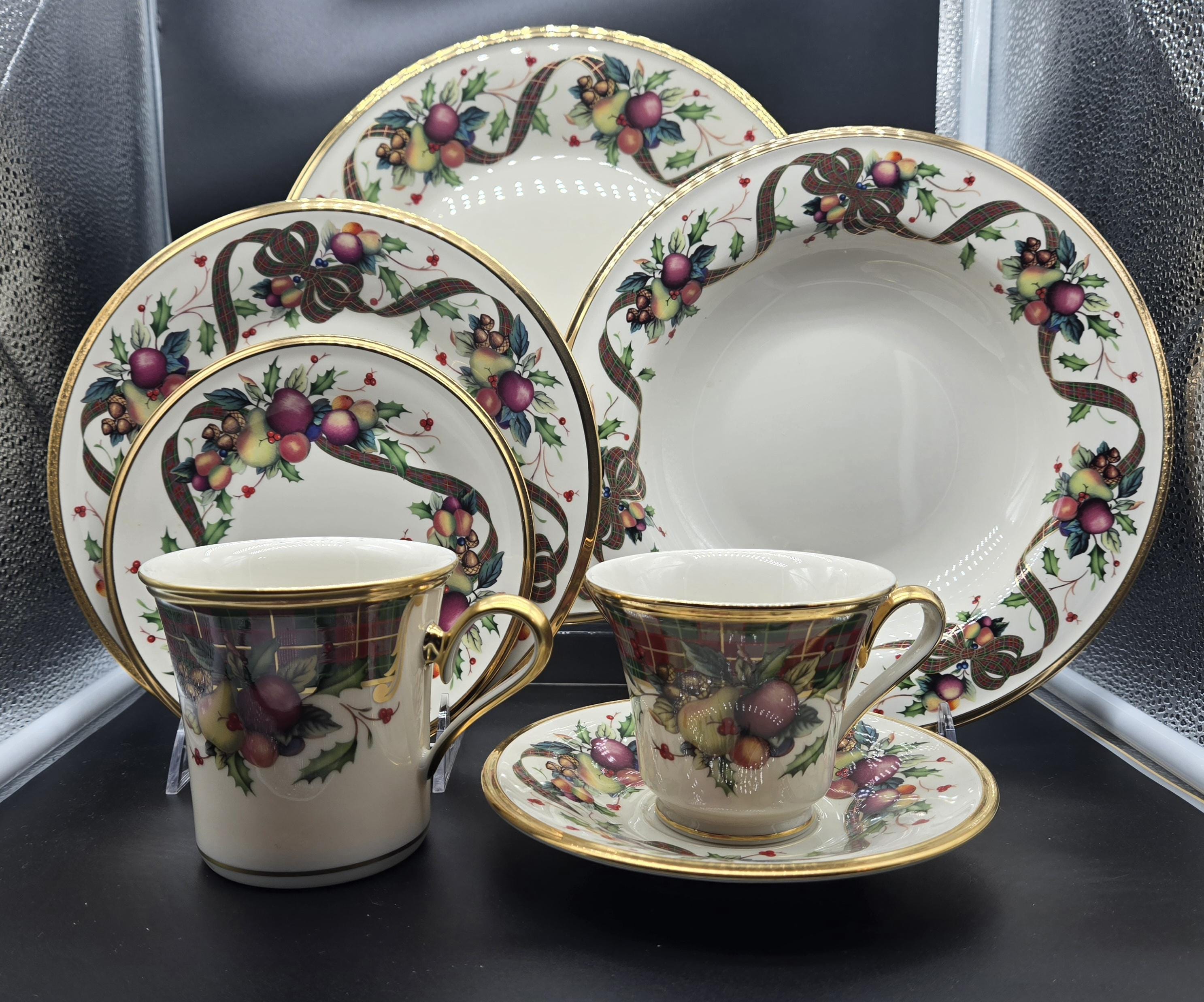 Lenox Christmas Plates - Etsy - Page 3