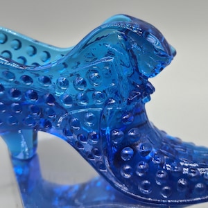 Fenton Colonial Blue Hobnail Cat's Head Slipper Shoe (Puss in Boots)