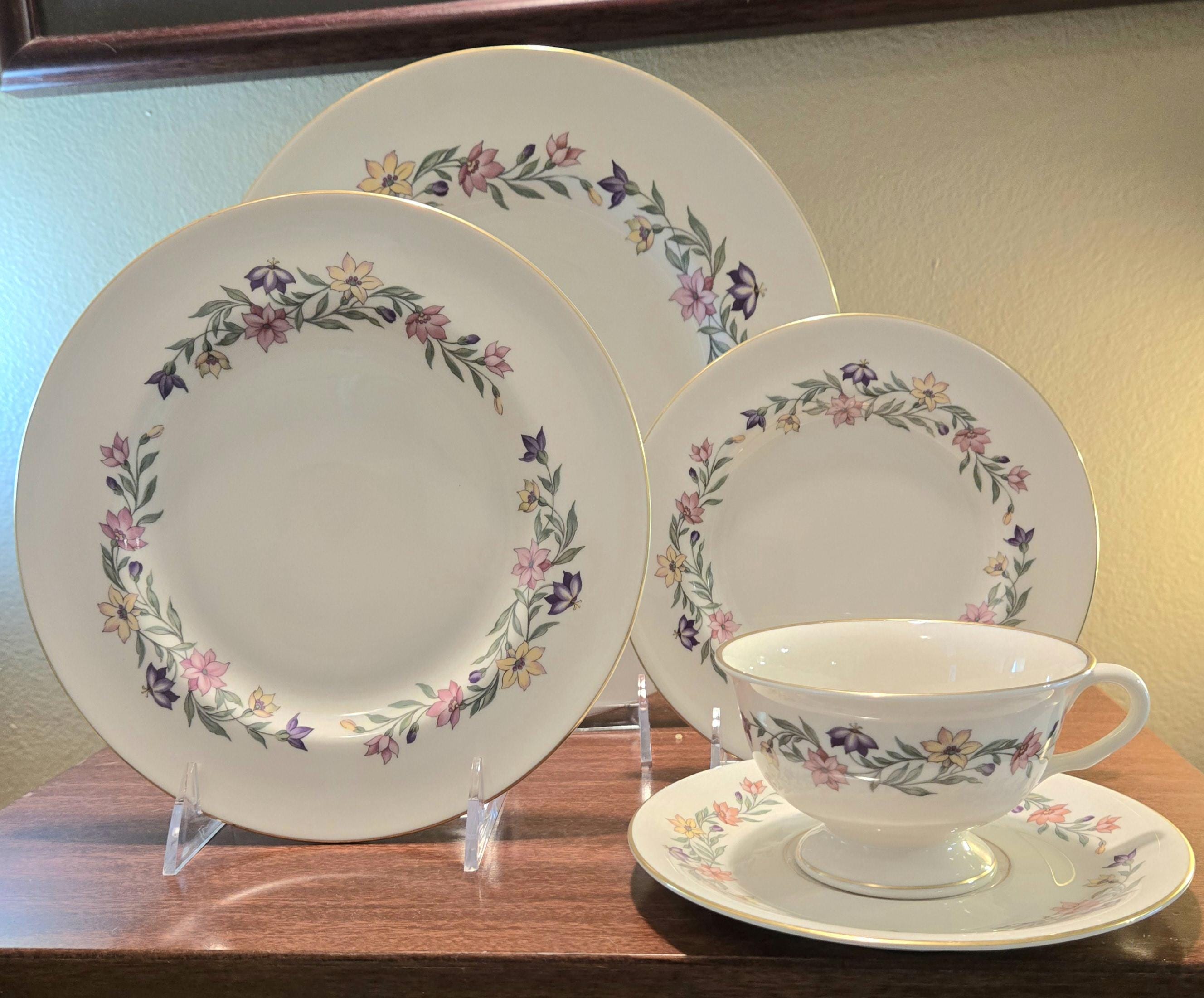 ピッカード PICKARD 四季 絵皿 額縁付き　春・夏・秋・冬・海外品　☆ ピッカード PICKARD 四季 絵皿 額縁付き 春・夏・秋・冬・海外品