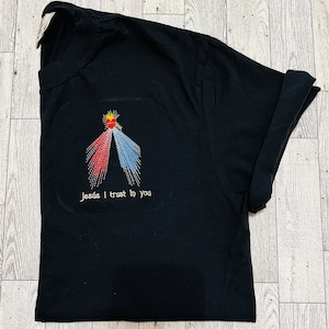The Divine Mercy shirt,Jesus I trust in you,Sacred Heart of Jesus T shirt, Mary of God, Catholic Shirt, Catholic Gifts for Mary, Jesus shirt