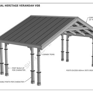 Può includere: Un disegno in bianco e nero di un design di veranda tradizionale. La veranda ha un tetto ondulato con un'inclinazione di 25 gradi. Il tetto è sostenuto da pali in legno con dettagli decorativi. Il testo "TRADITIONAL HERITAGE VERANDAH V08" è in cima al disegno.