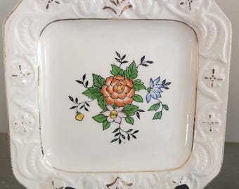 Vintage Porcelain Lusterware Handpainted Floral Small Plates 2 Piece Japan