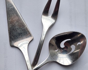 Juego de 3 cubiertos vintage plateados, Meriden Silver Plating Co., "Primera Dama", 1938-1940