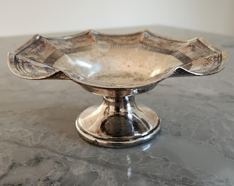 Vintage Silverplated Pedestal Dish: Meriden Floral Candy Dish, 1930s.