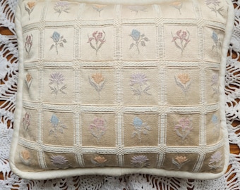 Vintage Handmade Tapestry Floral Accent Lumbar Throw Pillow 10x9