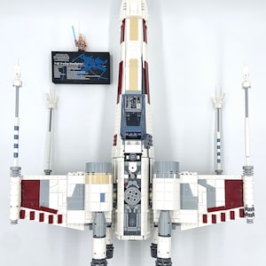 UCS X Wing Wall Mount
