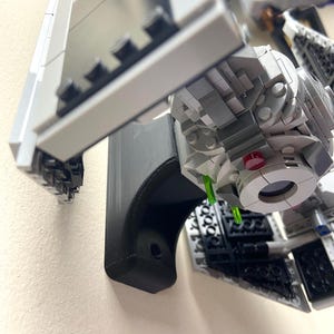 lego universal wall mount (large)