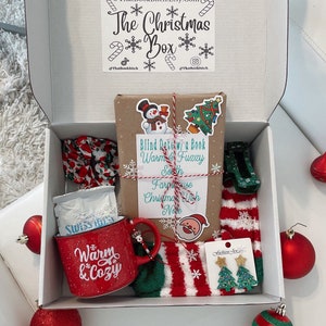 Christmas Blind Date with a Book Box - Book Box, Surprise Book, Book Gift, Gifts for Her, Book Lovers Gift, Mystery Book Box,Christmas gifts