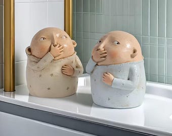 Not smell so good - Stinky James and Jonny boy sculpture 4.3 in. W x 5.9 in. H