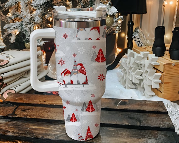 Christmas Gnome-antics 40oz With Handle, Merry Christmas 40oz Cup, Christmas  Santas 40oz Stainless Steel Tumbler With Lid and Straw. 