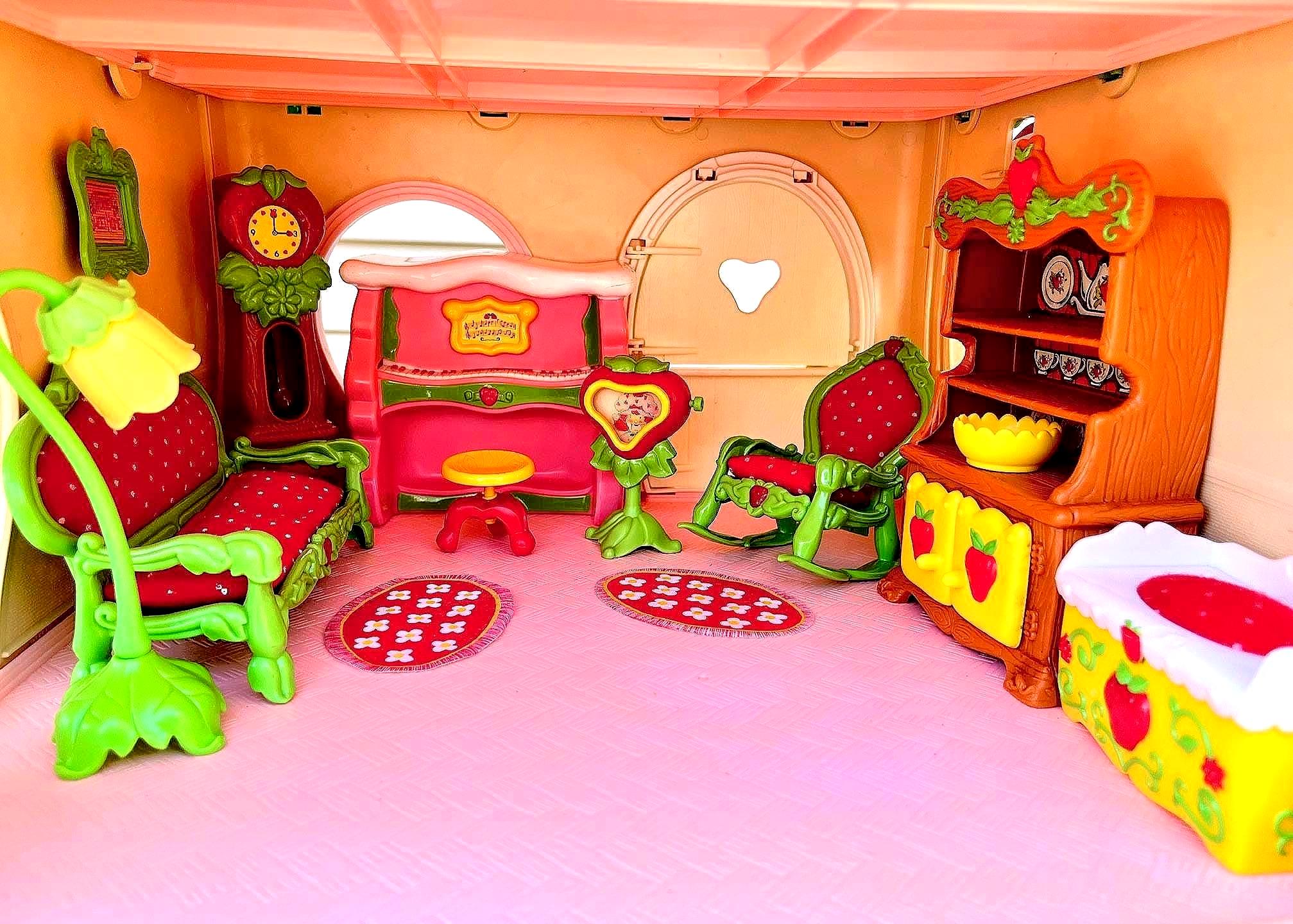 Vintage Strawberry Shortcake Dollhouse Furniture - Berry Happy