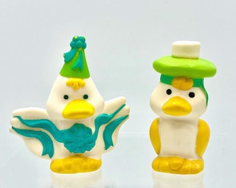 Zabytkowa figurka krzyżówki Strawberry Shortcake Marsh z 1984 roku – zamiennik Mint Tulip