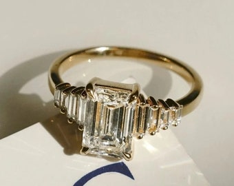 3.0 CT Unique Step Emerald Cut Moissanite Engagement Ring 10K 14K 18K Solid Gold Anniversary Ring Wedding Ring For Her Art Deco Vintage Ring