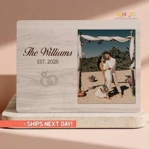 Tablero de fotos personalizado para regalo de boda, marco de fotos personalizado para parejas, recuerdo de compromiso, marco personalizado, regalo para recién casados (PS-COU33)