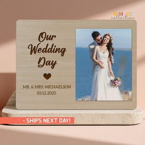 Regalo de aniversario de bodas para pareja, tablero de fotos personalizado para boda, marco de fotos personalizado para regalo de pareja, idea de regalo de boda (PS-COU21)