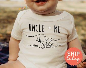 Uncle + Me Onesies® Marca, Lindo body para anunciar la llegada del bebé, Regalo para baby shower, Conjunto para la salida del hospital, Regalo para la primera tía, (BC-FAM77)