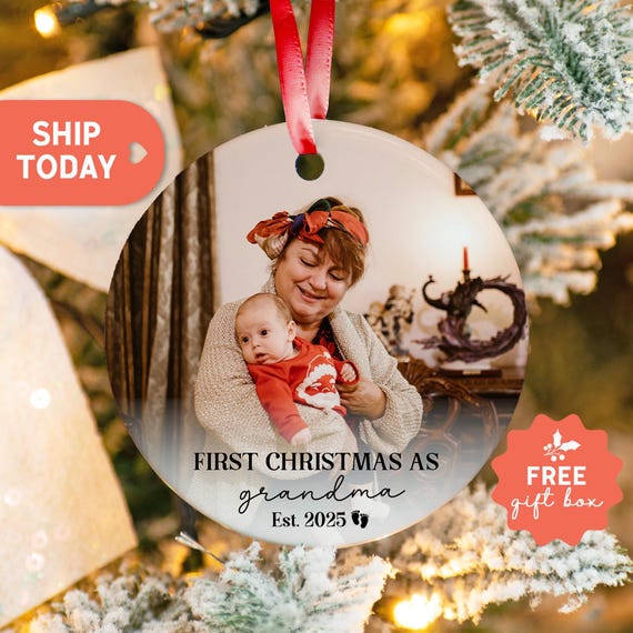 First Christmas as Grandma Ornament, Holiday Keepsake 2024, Personalized Christmas Ornament, Gift for New Grandmother (PO-41)